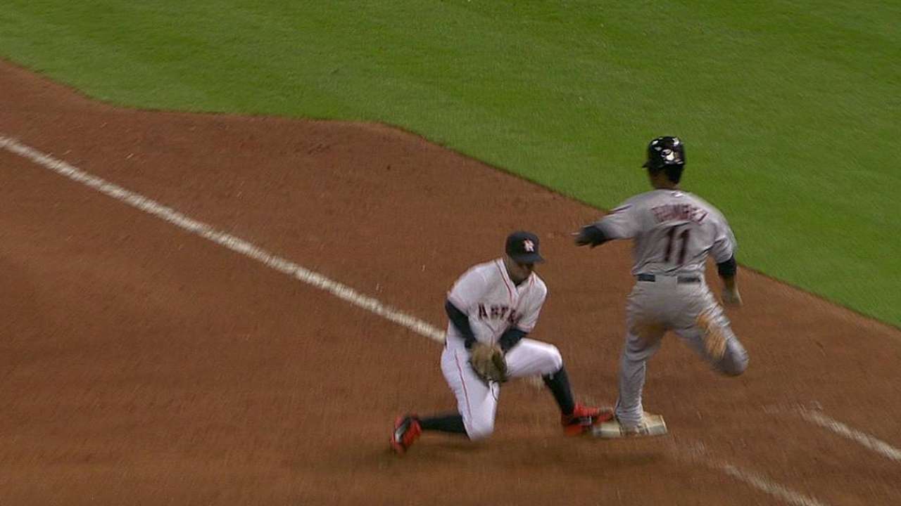 Two challenges go Francona's way vs. Astros