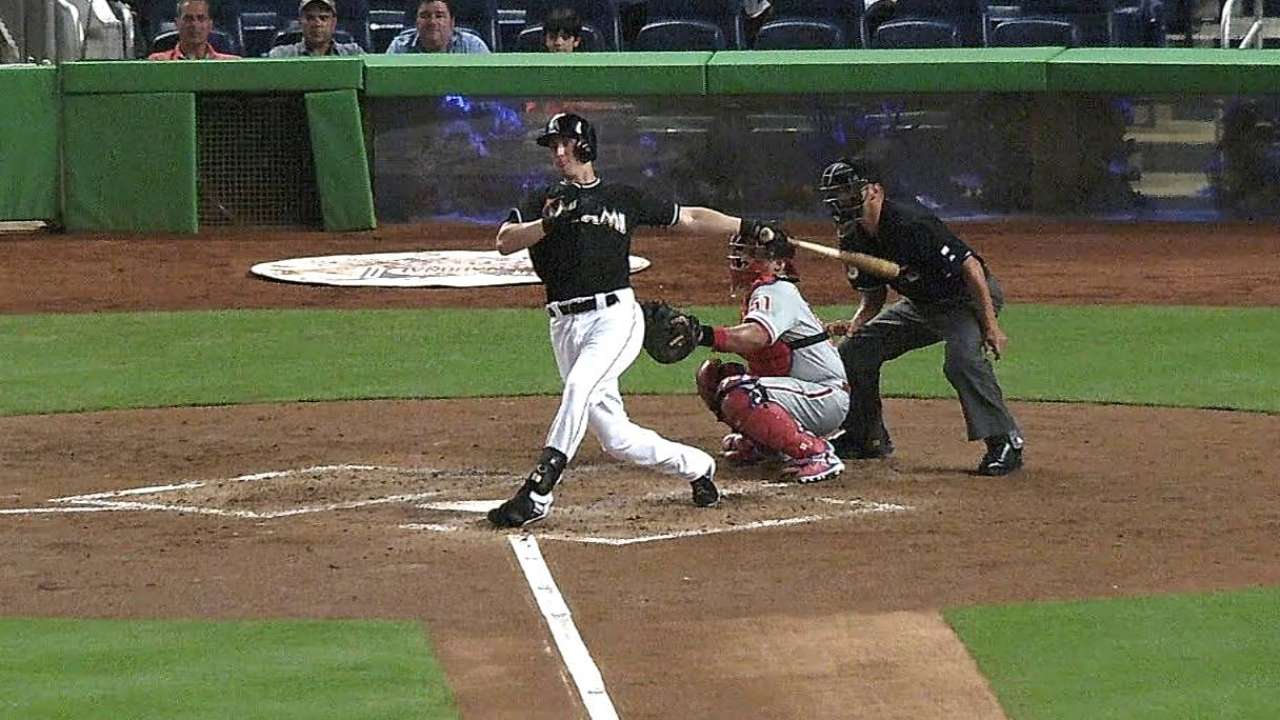 Álvarez y los Marlins vencieron por blanqueada a Filis