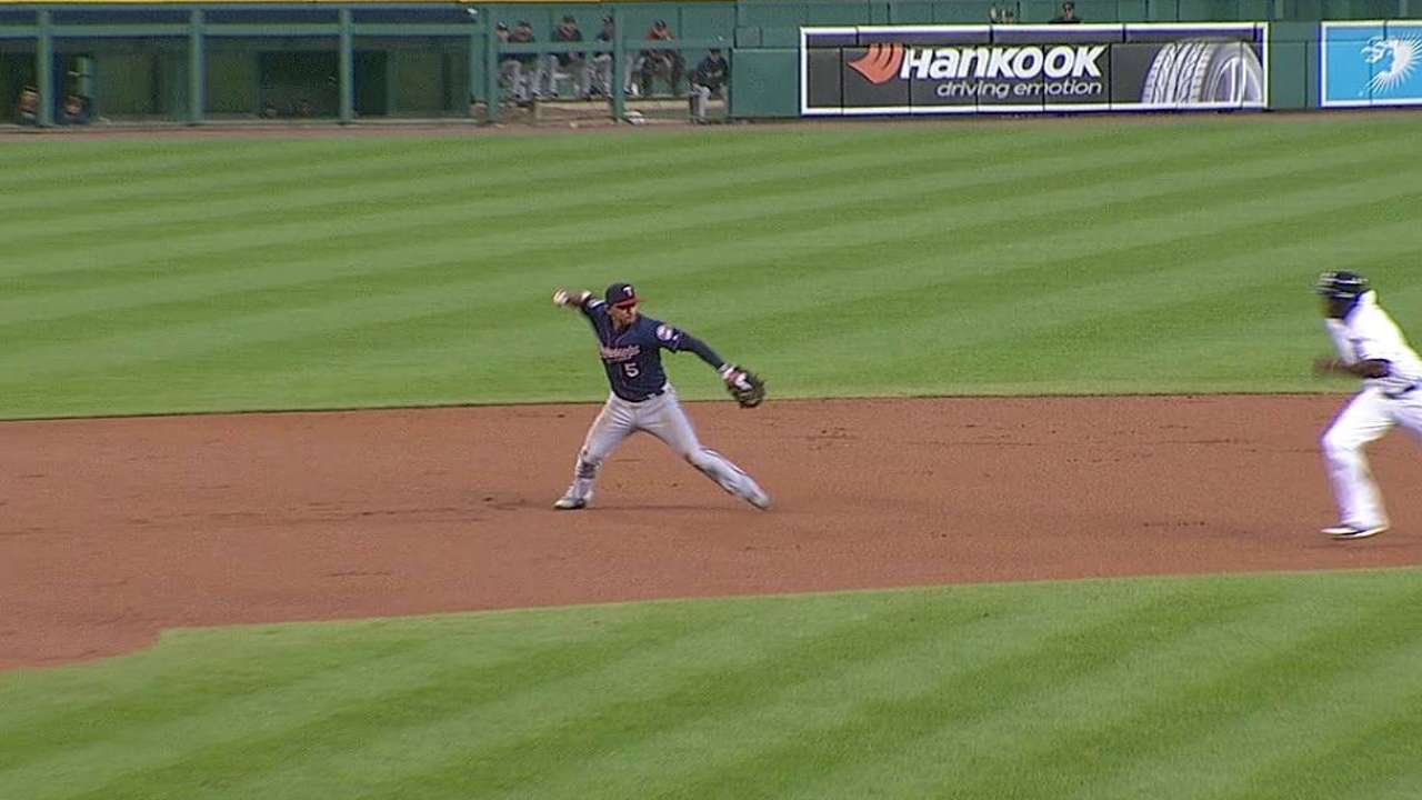 Escobar's diving stop