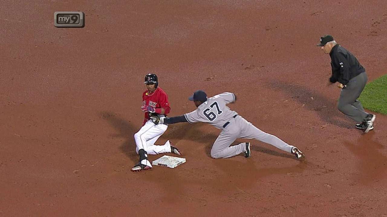 Yanks win challenge on safe call at second base