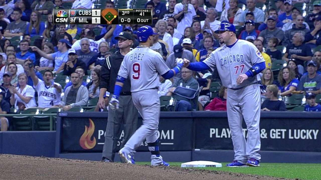 Baez out 4-8 weeks after breaking finger
