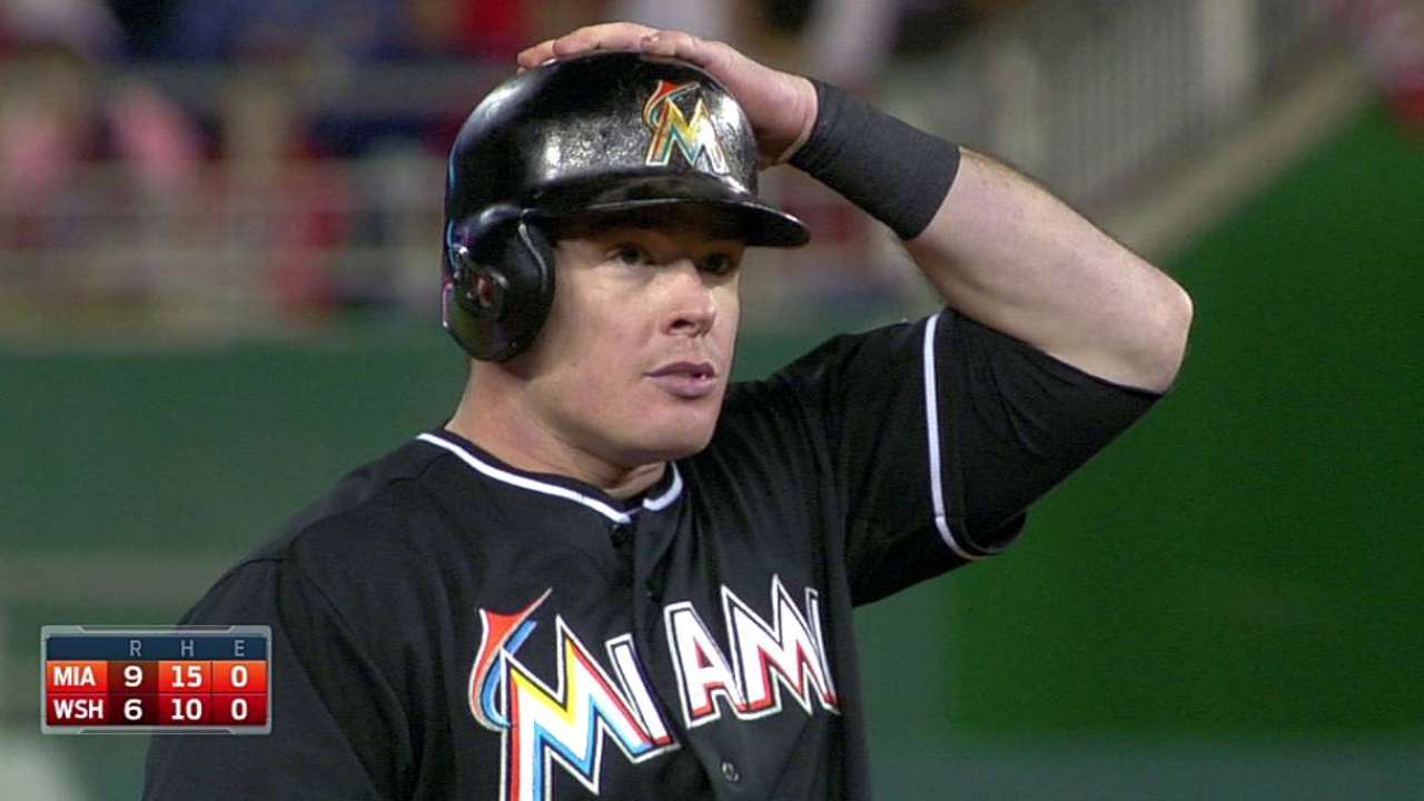 Nacionales y Marlins dividen doble cartelera