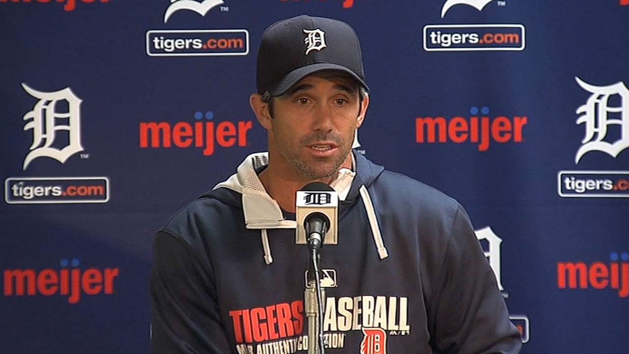 Tigers on wrong end of rout; magic number 1