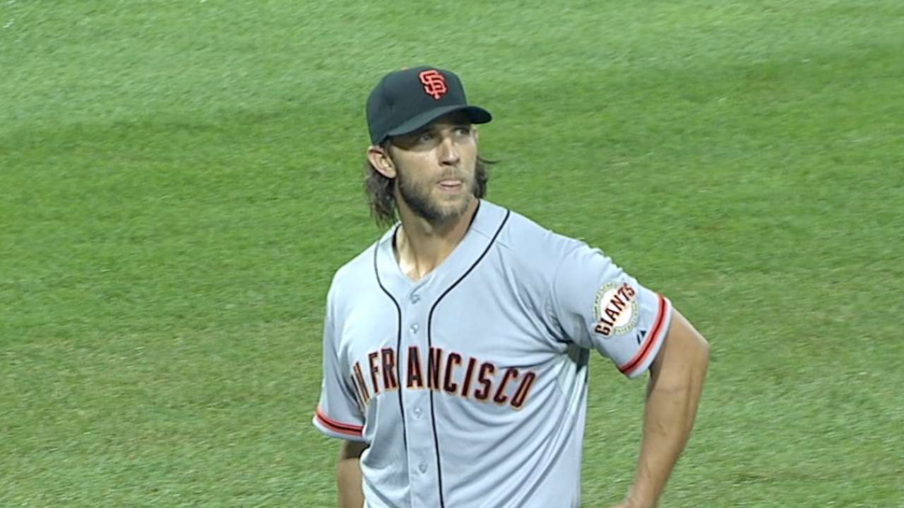 MadBum pitches Giants into NLDS