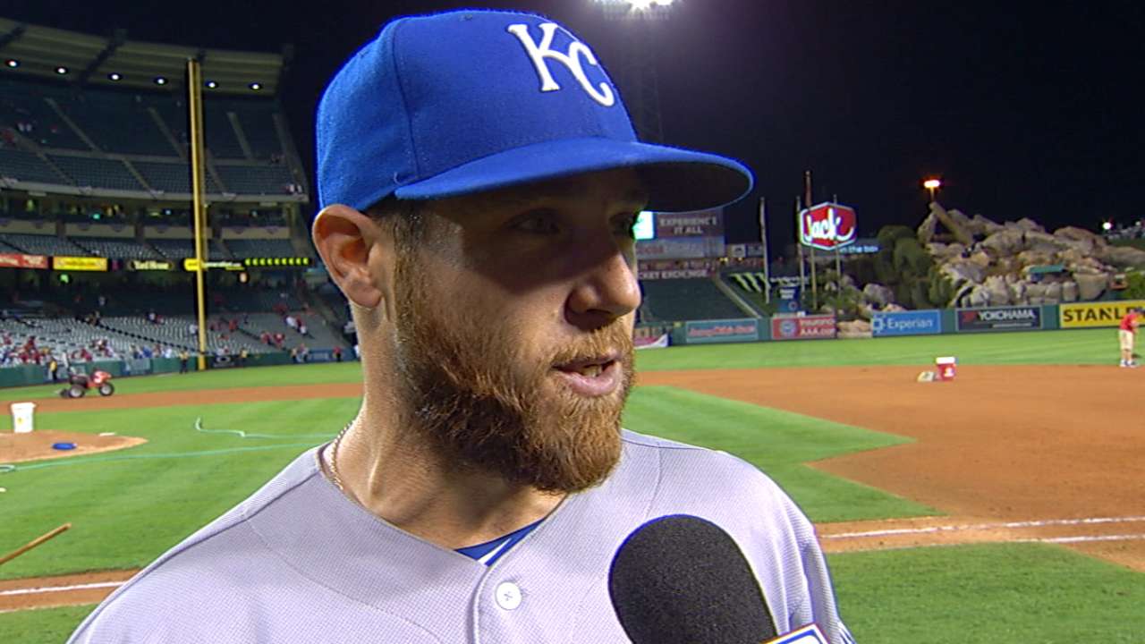 Holland speeds from delivery room to mound