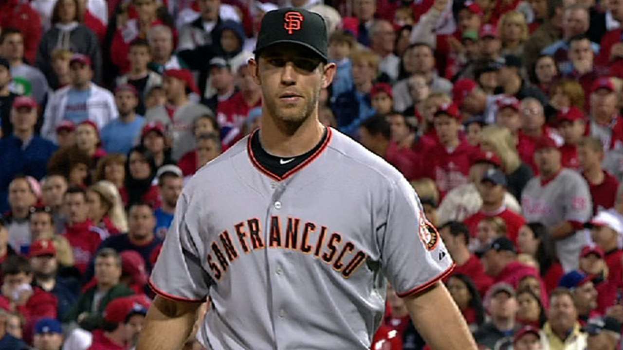 Bumgarner's scoreless relief