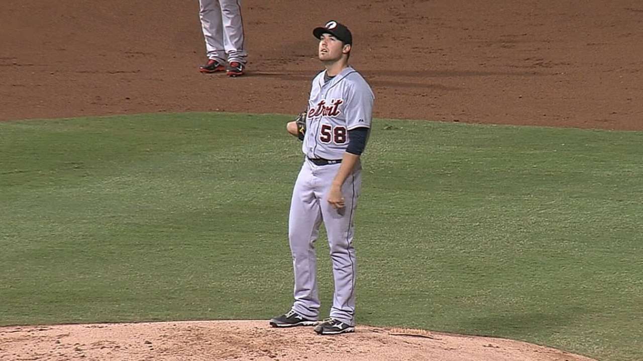 Rafters rally late as pitch clock gets second look