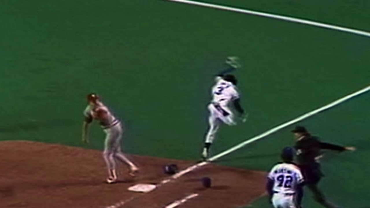 Denkinger cool with reminders of mistaken call in '85 Series