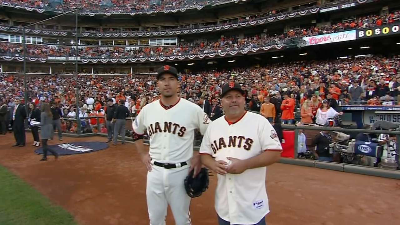 Grateful Giants fan part of star-studded pregame ceremony