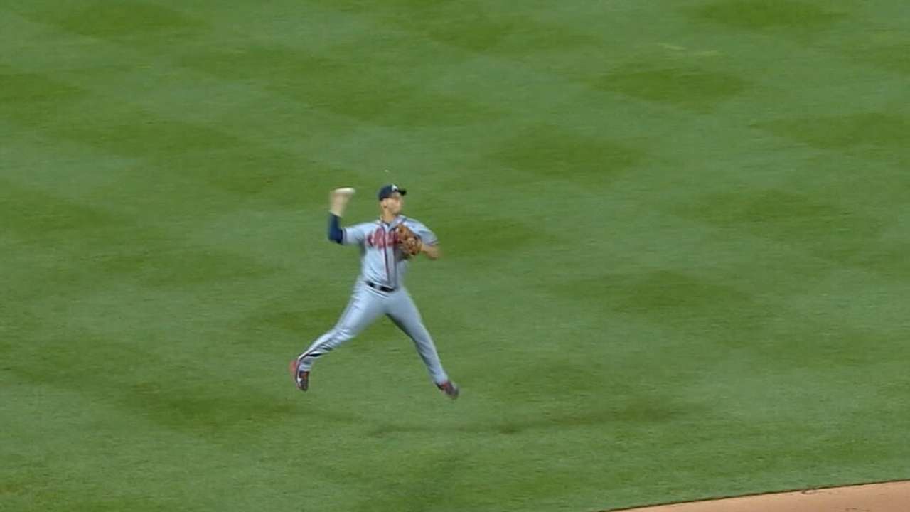 Simmons' sparkling defense nets GIBBY Award