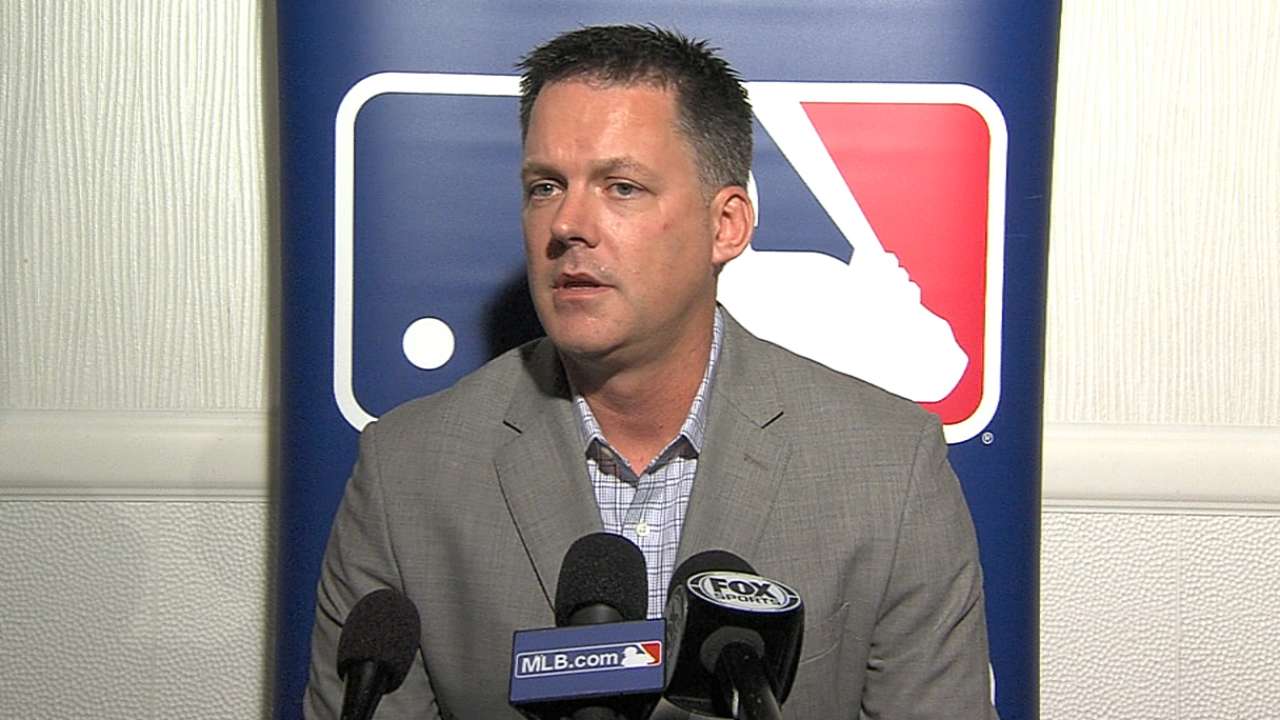 Hinch eager to get back 'in the trenches' with Astros