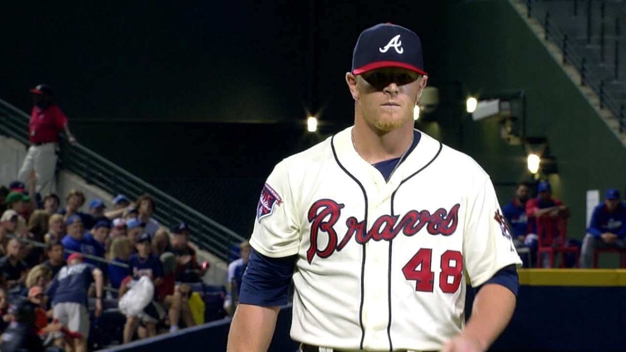 Yankees bring in 2 bullpen arms for Banuelos