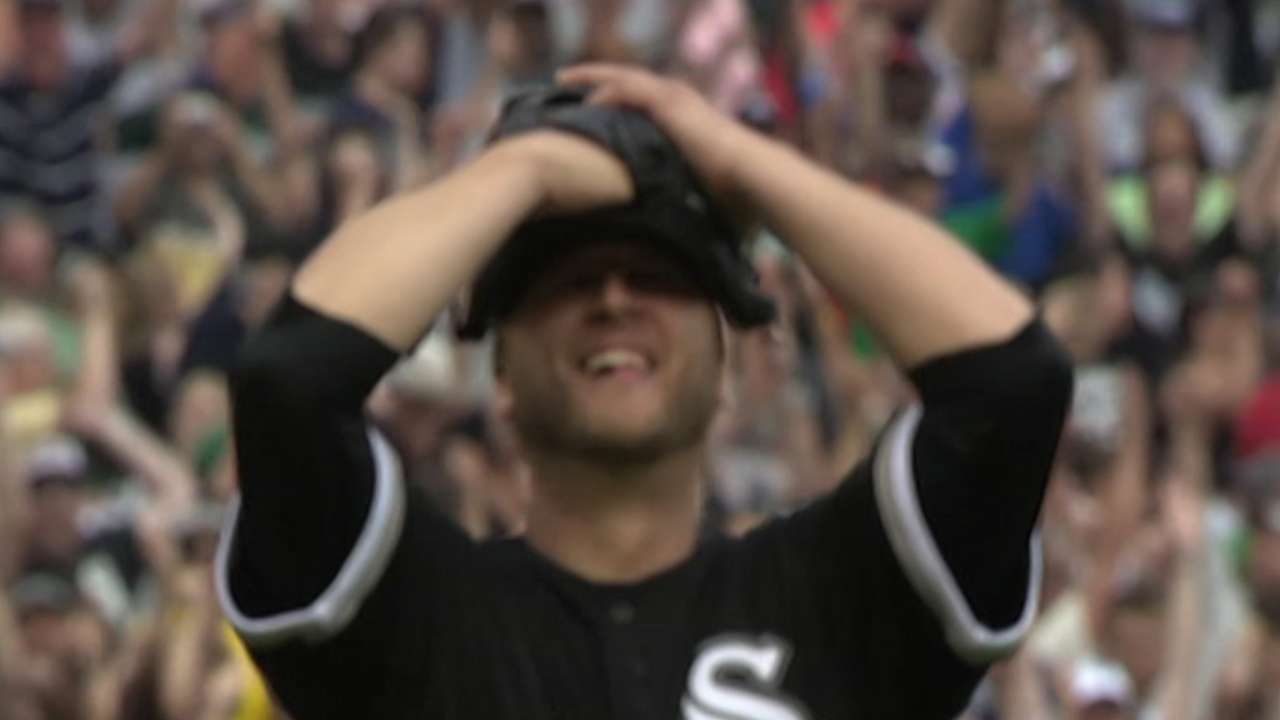 Buehrle seals perfect game
