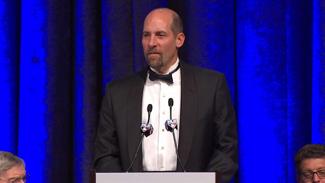 Tale of Smoltz's journey to be told on MLB Network special