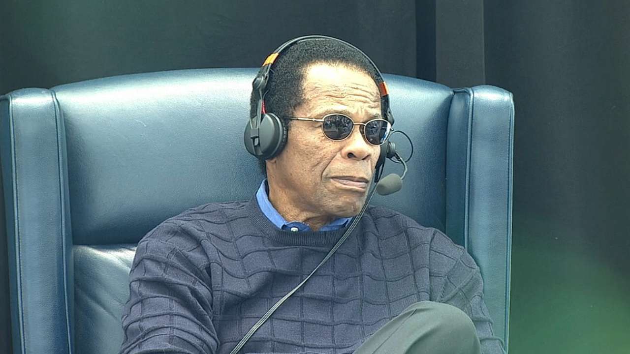 Rod Carew remembers Ernie Banks