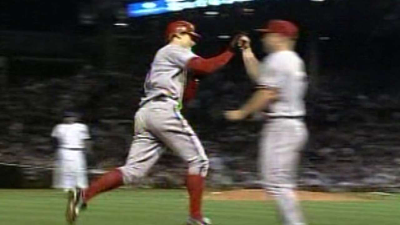 Groundhog Day: Byrnes fondly recalls heroics in 2007 NLDS