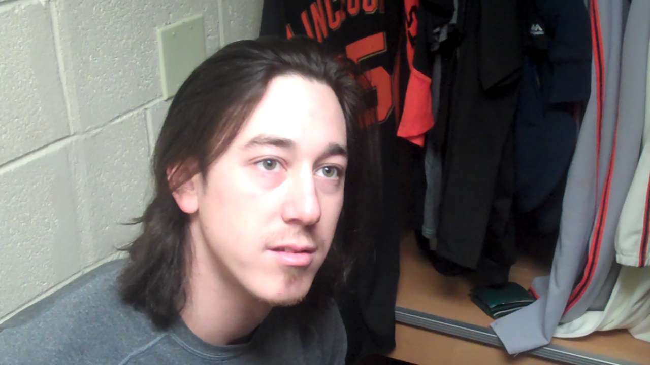 Sf Giants Pitcher Tim Lincecum Cuts Outing Short With Neck