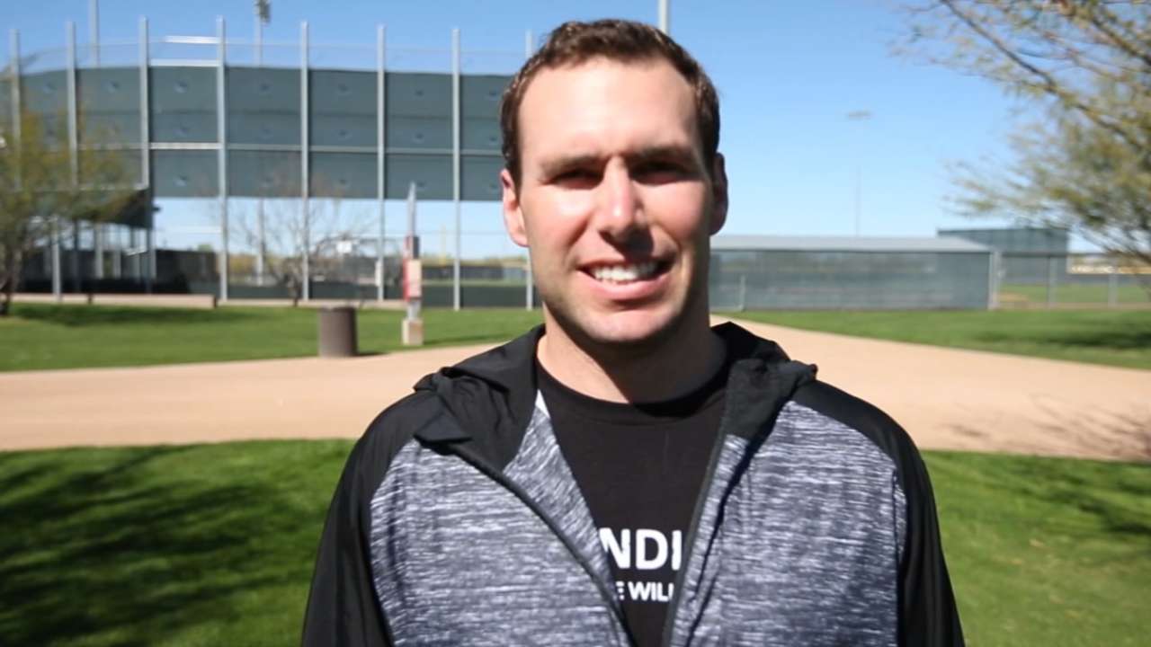 Goldy gets 'huge honor' of college retiring number