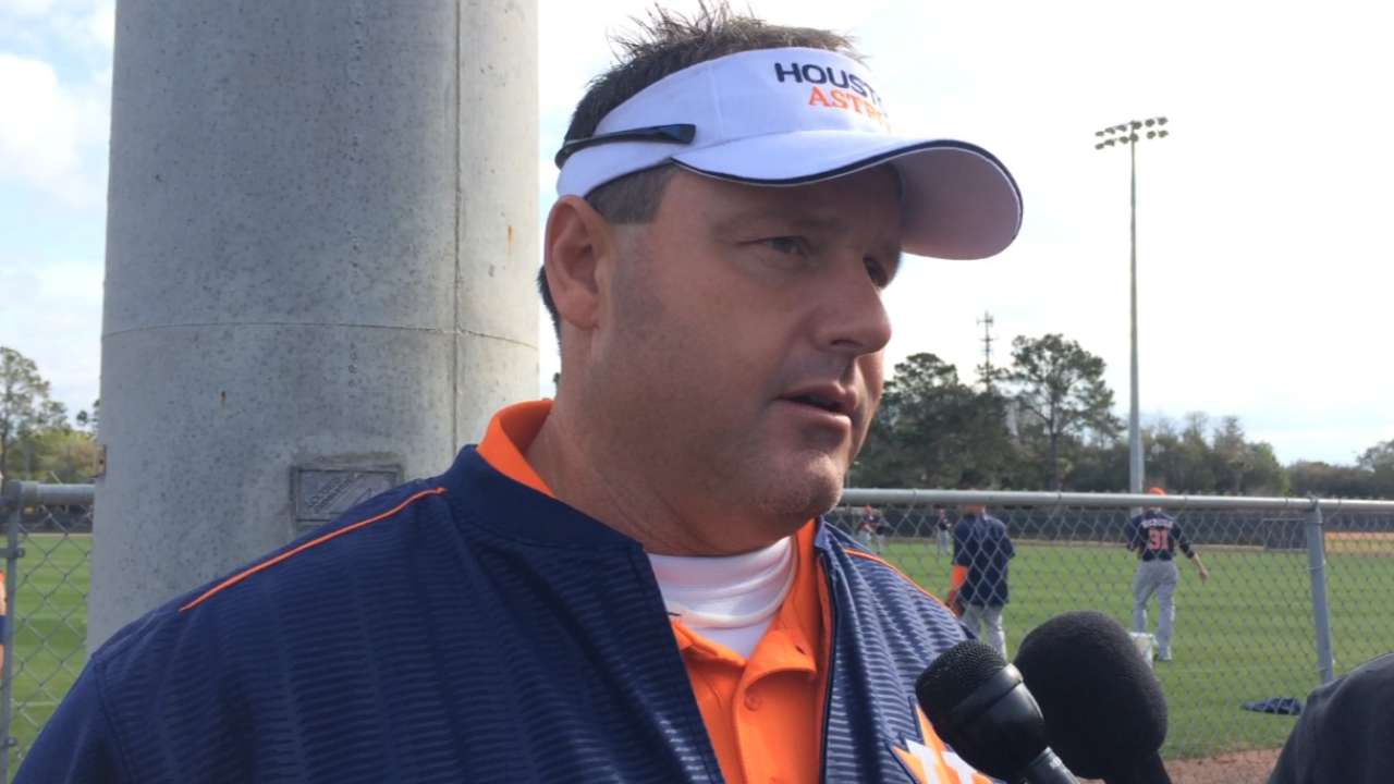 Clemens visits Astros camp