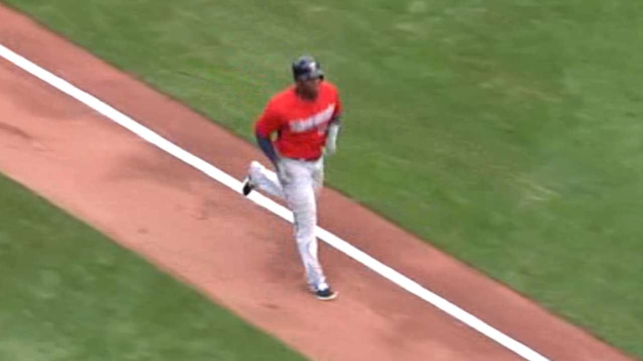 Sano's long homer ties game