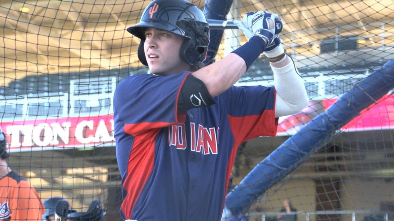 Naquin on DL after colliding with outfield wall