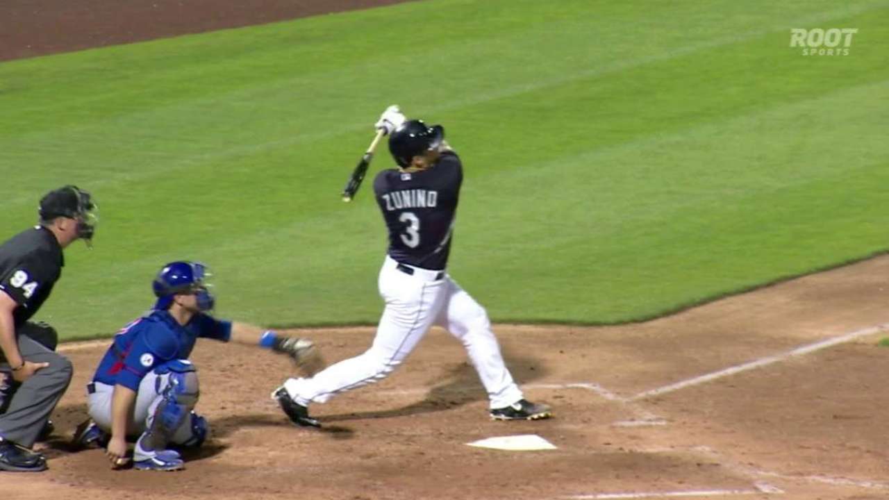 Zunino's solo blast