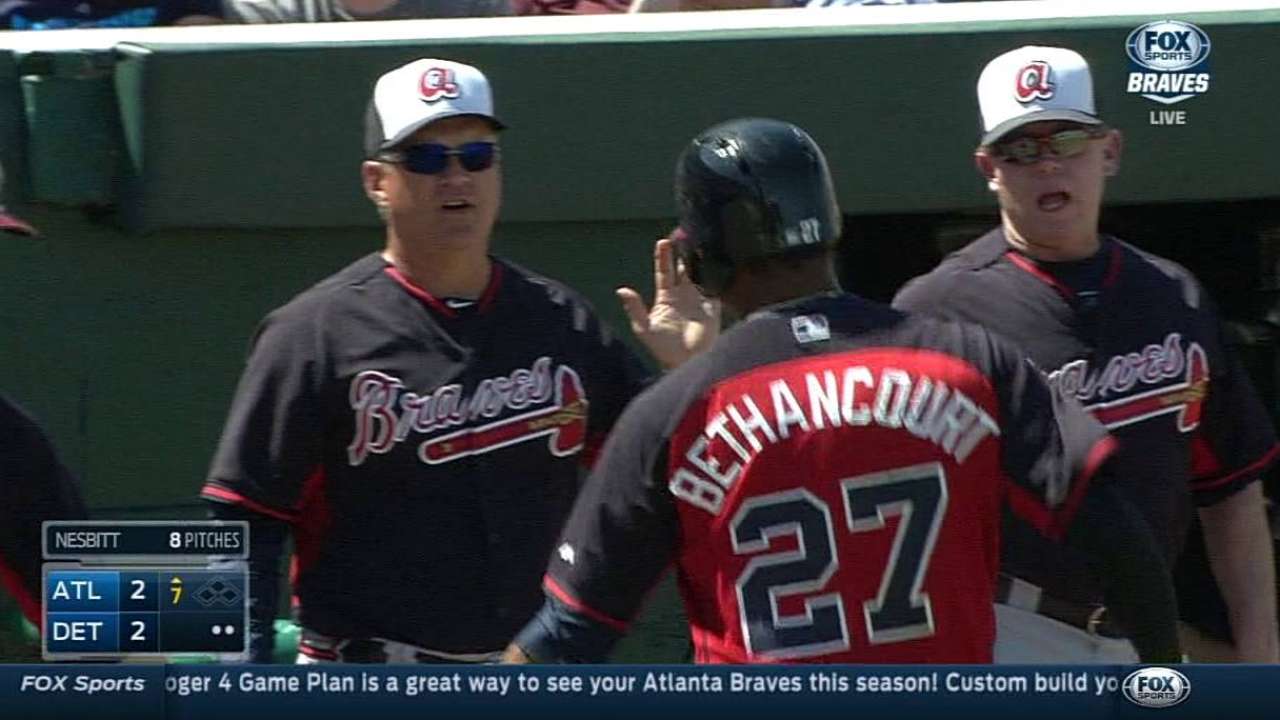 Bethancourt's homer highlights Braves' rally vs. Tigers