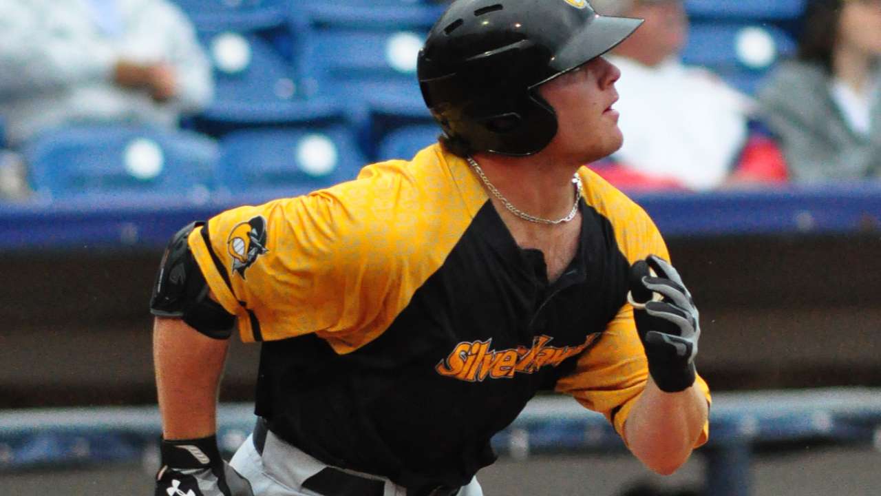 Trahan records first multi-homer game for Cougars