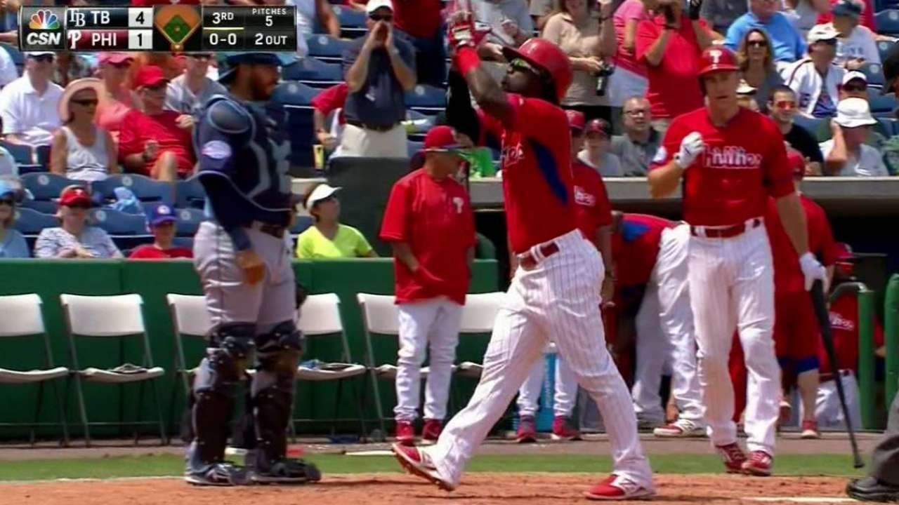 Herrera has big day in Phillies' Grapefruit finale