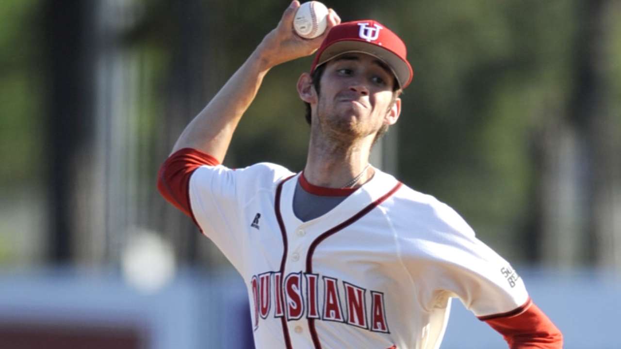 Robichaux extends scoreless streak to 24 2/3 innings