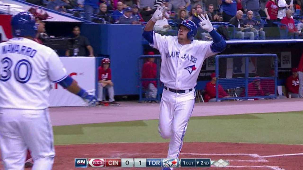 Blue Jays' bats come alive in exhibition finale in Montreal
