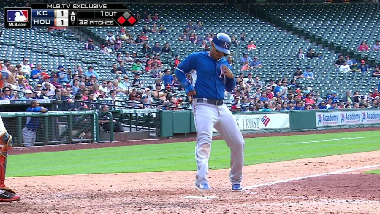 Noriega's go-ahead single