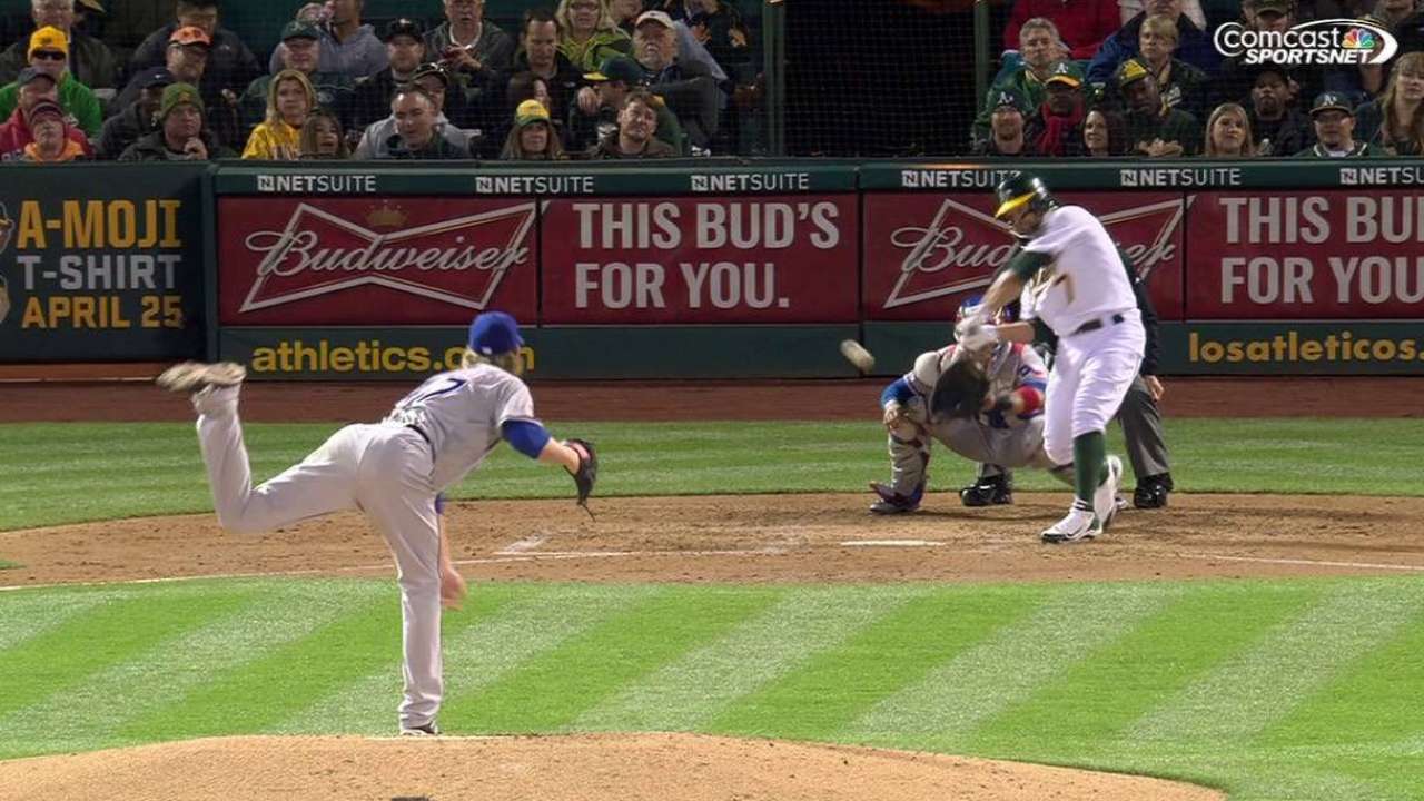 Ross tallies two RBIs hours after signing with A's