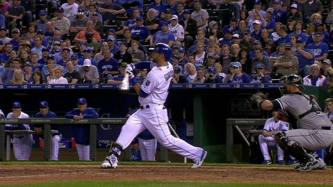 Quintana fans Gordon in the 5th