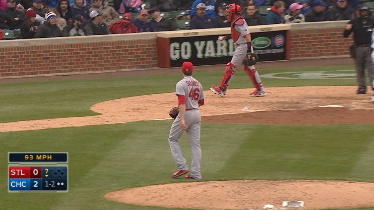 Siegrist strikes out Alcantara