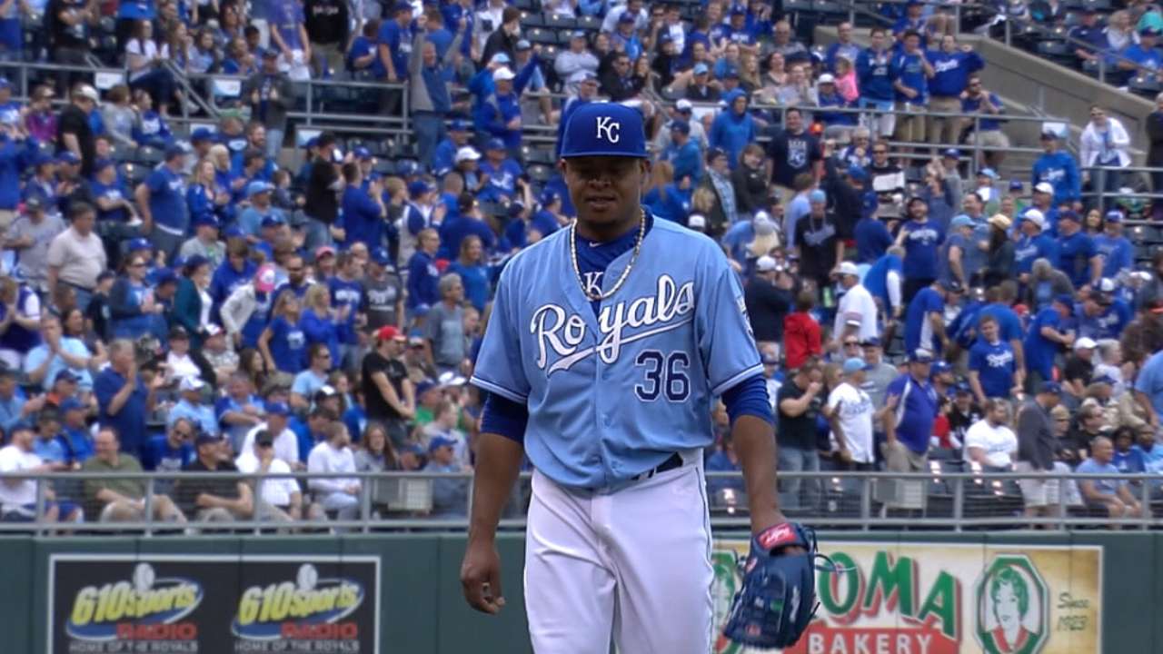 Volquez pitches Royals to sweep over White Sox