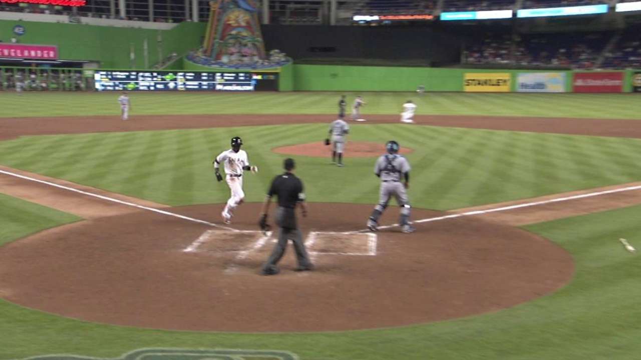 Gordon scores on double play