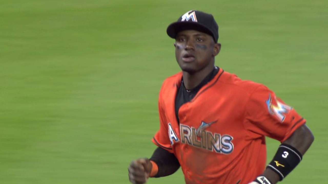 Hechavarria's double play