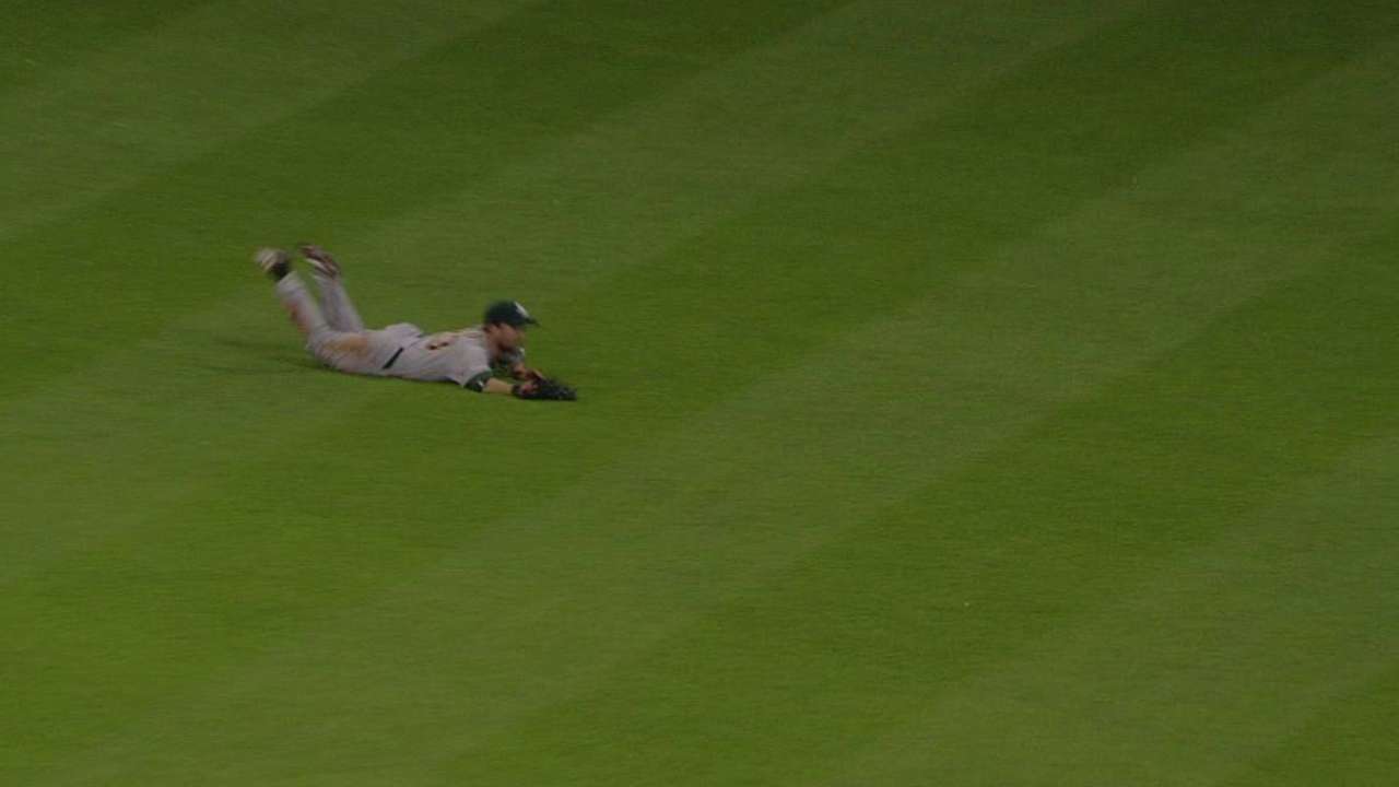 Fuld's awesome diving catch
