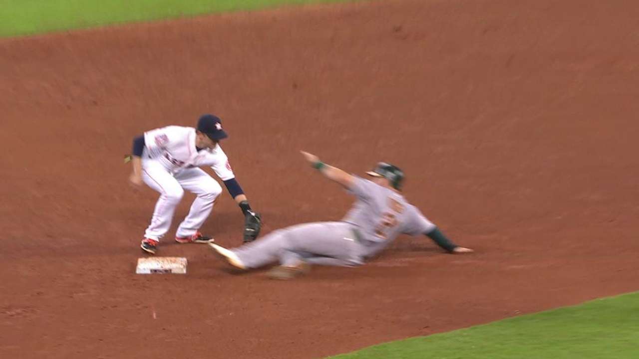 Vogt safe call overturned in 6th