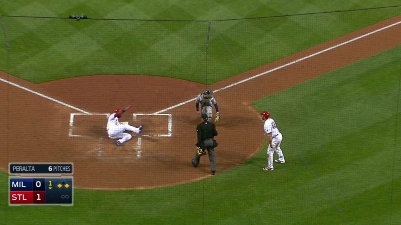 Holliday's two-run single