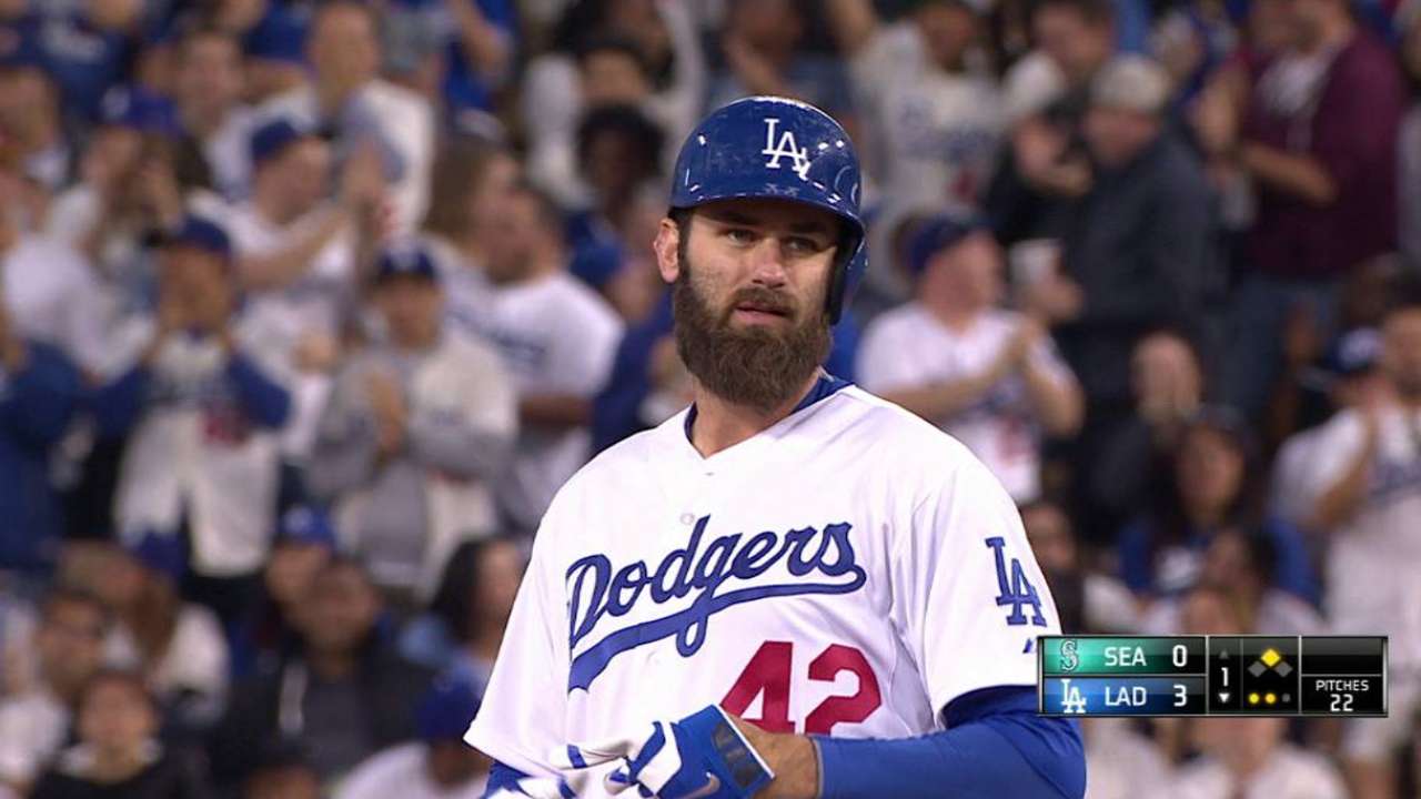 Dodgers celebrate Jackie Robinson Day by sweeping Seattle