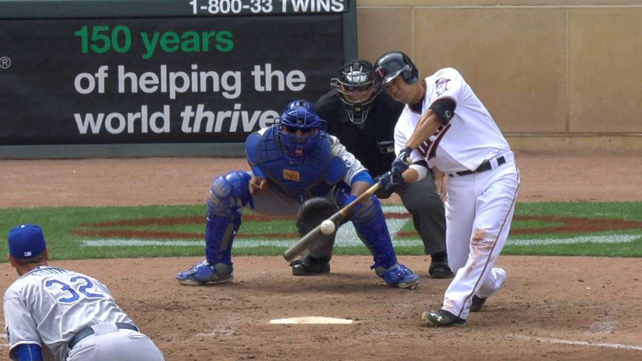 Suzuki's two-run shot