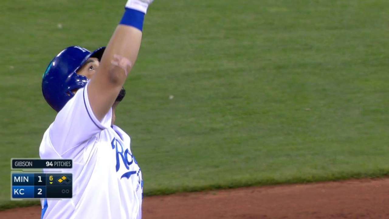 Kendrys' clutch double backs Volquez in win over Twins