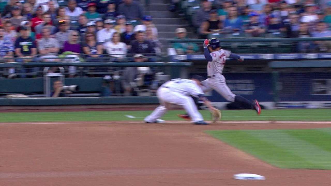 Mariners win challenge