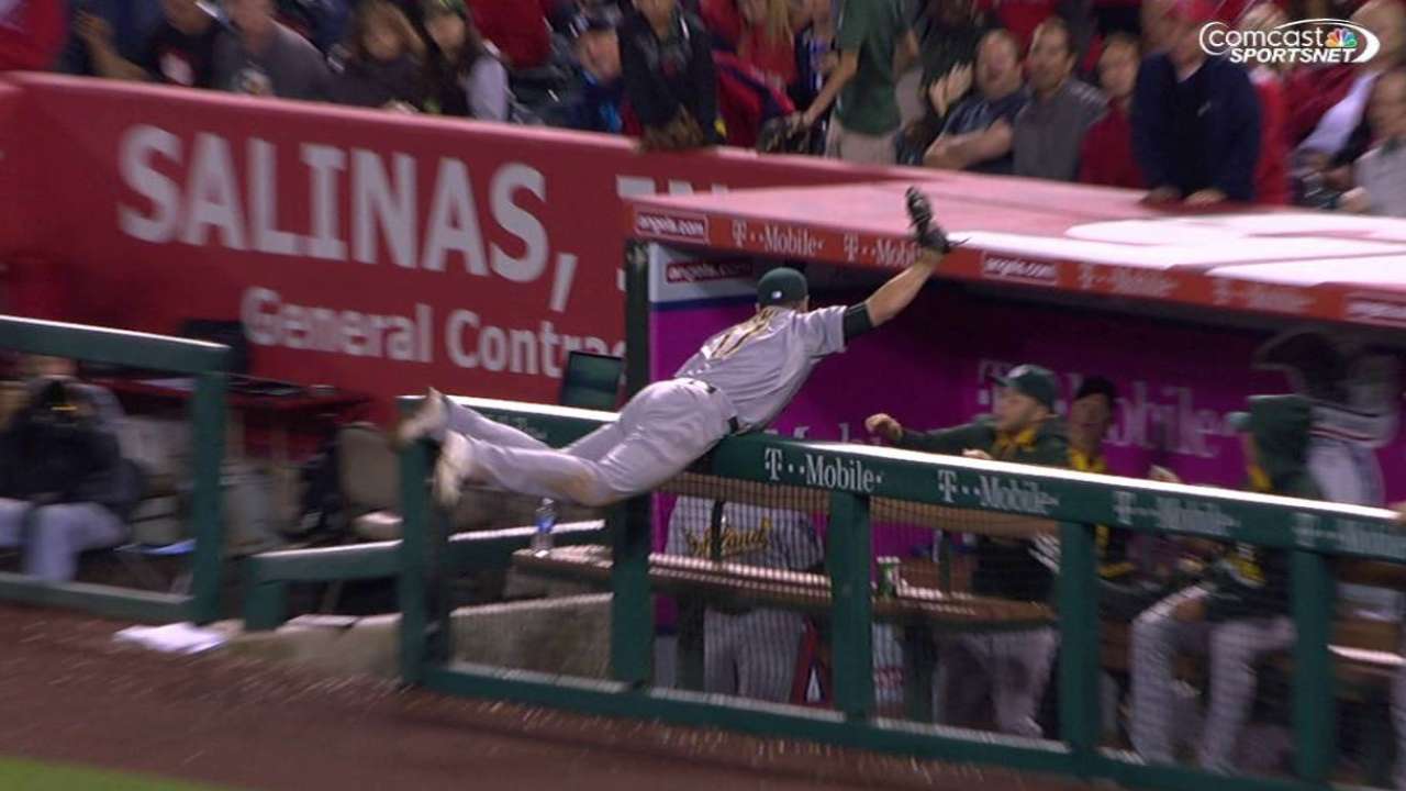 Davis' amazing catch