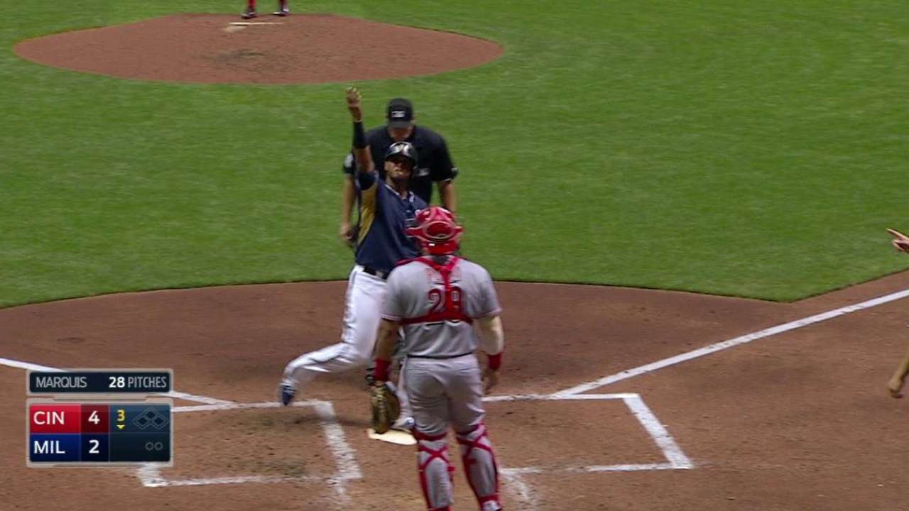 Maldonado's two-run homer