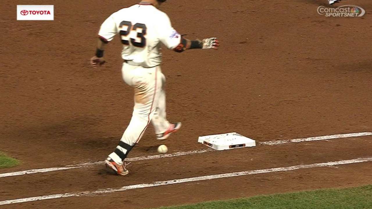 Aoki singles, two runs score