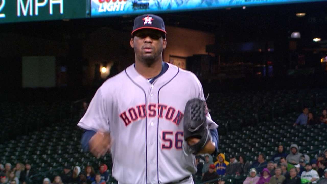 Hernandez puts up 'good effort,' but walk proves costly