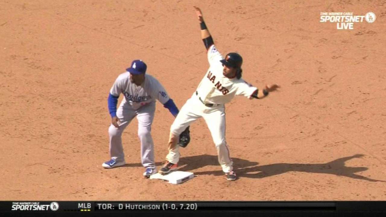 Pagan's aggressiveness leads to Giants' victory
